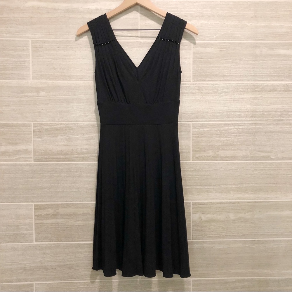 Theory V-neck Draped Pleated Swing Dress Black